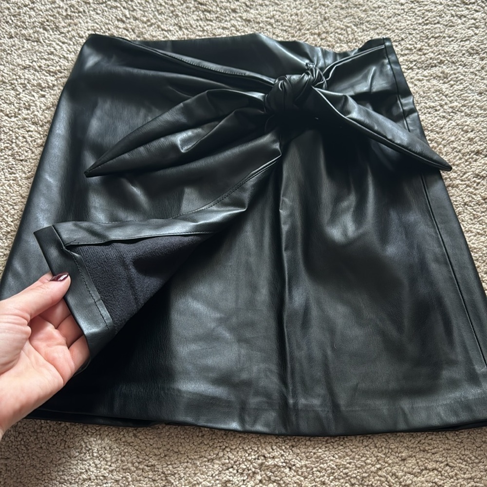 Jason Wu- Black Leather Wrap Tie Mini Skirt - Picture 5 of 9